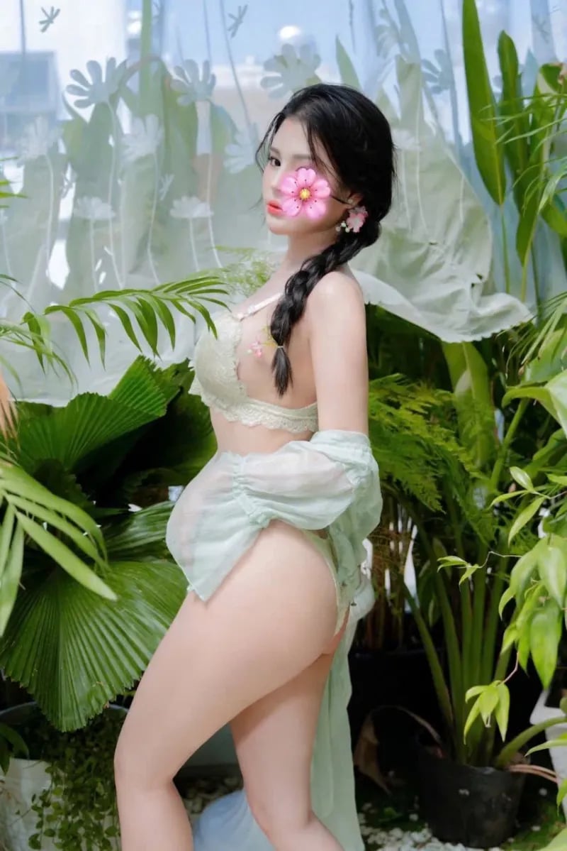 Gái gọi Thanh Thanh 1319 - XINH NGON CHIỀU KHÁCH