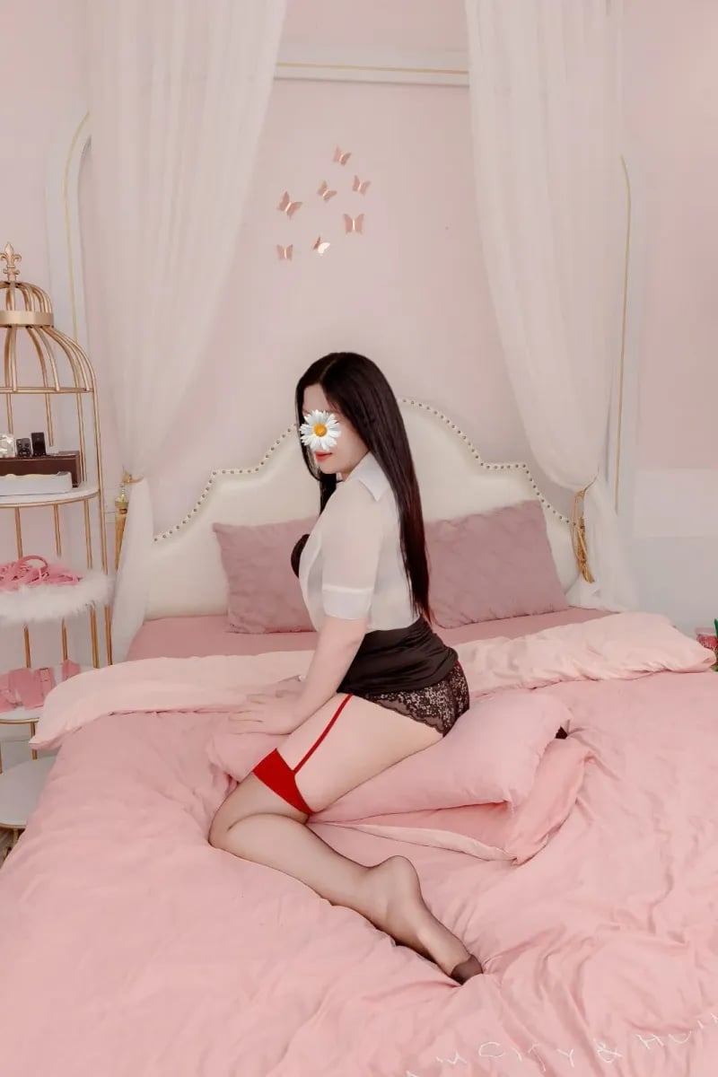 (MASSA NURU + LỖ NHỊ) TUYẾT ANH - TUYỆT ĐỈNH THẦN DÂM - THỔI KÈN CỰC ĐỈNH - LÀM AE MÊ MẨN LUÔN